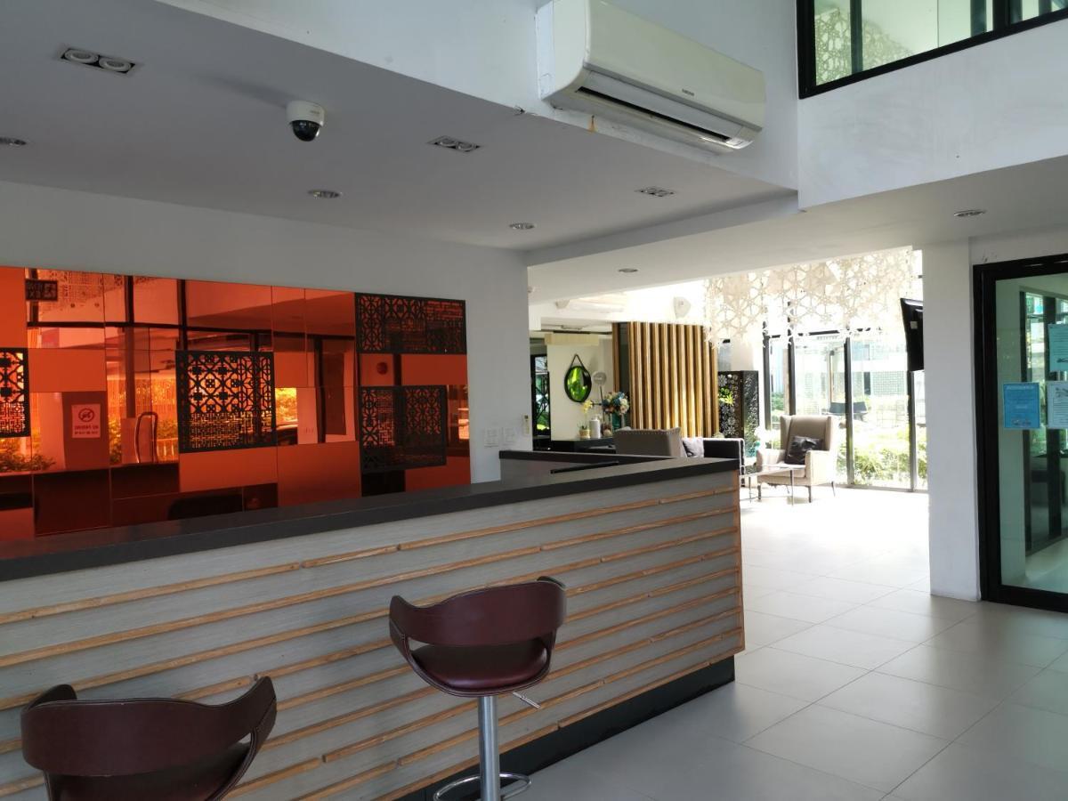 5 Floor - Centrio Condominium In Phuket Town - 30 Mins To Beaches Exteriör bild